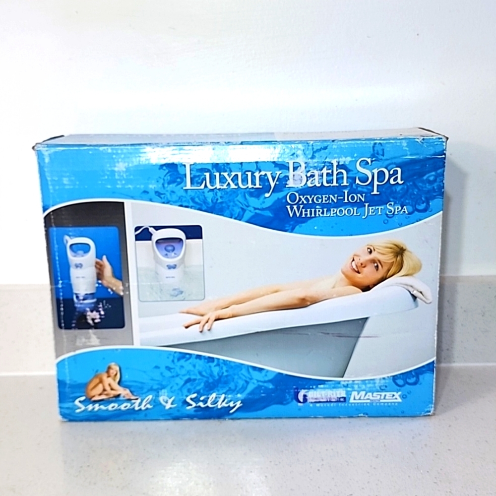 Bath Spa Portable. NEW in original box.